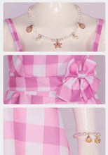 Carregar imagem no visualizador da galeria, FANTASIA BARBIE MOVIE 2023 - VESTIDO XADREZ CURTO