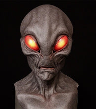 Carregar imagem no visualizador da galeria, MÁSCARA ALIEN REALISTA - 100% SILICONE