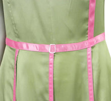 Carregar imagem no visualizador da galeria, FANTASIA BARBIE MOVIE 2023 VESTIDO VERDE