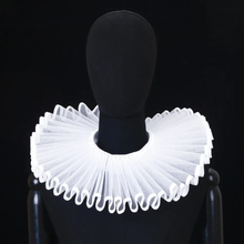 Carregar imagem no visualizador da galeria, Gola Renascentista Shakespeare