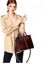 Carregar imagem no visualizador da galeria, BOLSA FEMININA EM COURO LEGÍTIMO ALÇA OMBRO E ANTEBRAÇO