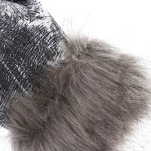 Carregar imagem no visualizador da galeria, LUVAS LOBISOMEN DE LÁTEX COM PELOS