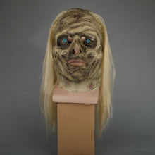 Carregar imagem no visualizador da galeria, MÁSCARA ZUMBI WALKING DEAD COSPLAY