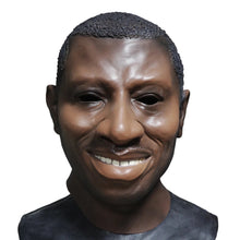 Carregar imagem no visualizador da galeria, MÁSCARA REALISTA HOMEM NEGRO COSPLAY