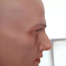 Carregar imagem no visualizador da galeria, MÁSCARA REALISTA HOMEM JOVEM 100% SILICONE