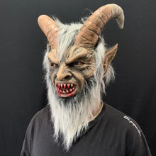 Carregar imagem no visualizador da galeria, MÁSCARA KRAMPUS - O TERROR DO NATAL