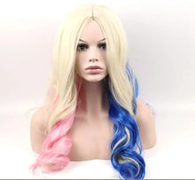 Carregar imagem no visualizador da galeria, PERUCA HARLEY QUINN ARLEQUINA ESQUADRÃO SUICIDA