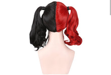 Carregar imagem no visualizador da galeria, PERUCA HARLEY QUINN ARLEQUINA PRETA E VERMELHA