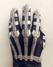 Carregar imagem no visualizador da galeria, LUVAS PANTERA NEGRA