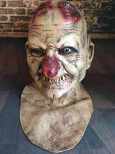 Carregar imagem no visualizador da galeria, MÁSCARA TERROR HOMEM NARIZ PALHAÇO COSPLAY