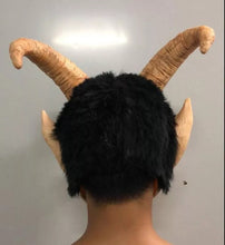 Carregar imagem no visualizador da galeria, MÁSCARA KRAMPUS DEMÔNIO TERROR HORROR