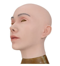 Carregar imagem no visualizador da galeria, MÁSCARA REALISTA FEMININA 100% SILICONE