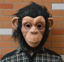 Carregar imagem no visualizador da galeria, MÁSCARA MACACO LÁTEX COM PELOS