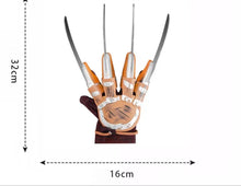 Carregar imagem no visualizador da galeria, LUVA FREDDY KRUEGER