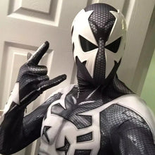 Carregar imagem no visualizador da galeria, FANTASIA HOMEM ARANHA 2099 PRETO E BRANCO ATRAVÉS DO ARANHAVERSO COSPLAY