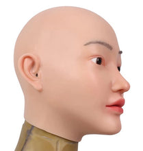 Carregar imagem no visualizador da galeria, MÁSCARA REALISTA FEMININA 100% EM SILICONE