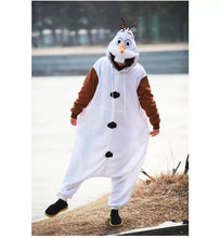 Carregar imagem no visualizador da galeria, FANTASIA ADULTO OLAF FROZEN - BONECO DE NEVE KIGURUMI COSPLAY