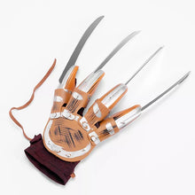 Carregar imagem no visualizador da galeria, LUVA FREDDY KRUEGER