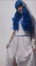 Carregar imagem no visualizador da galeria, FANTASIA NOIVA CADÁVER