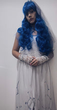 Carregar imagem no visualizador da galeria, FANTASIA NOIVA CADÁVER