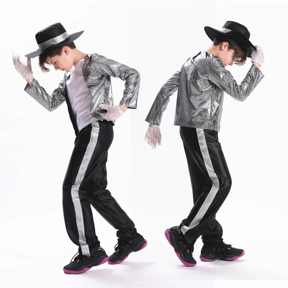 FANTASIA MICHAEL JACKSON INFANTIL