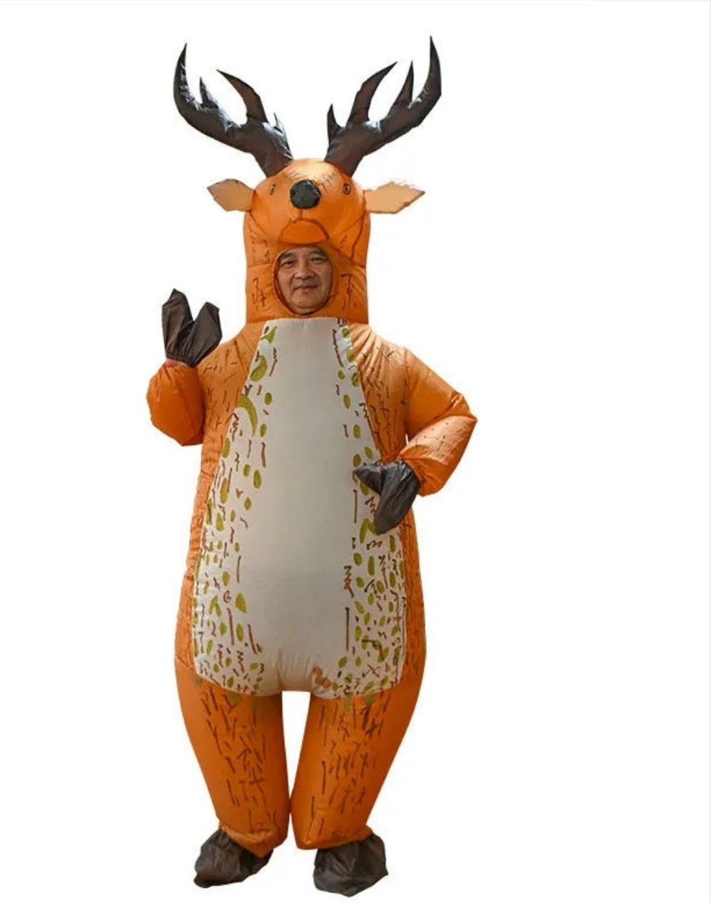 Born on the 26th of May in 1981 is Isaac Edward Slade is an American  musician and the lead vocalist, main songwriter, pianist and co-founder of  Colorado-based rock band The Fray. Slade, image size:996x1264