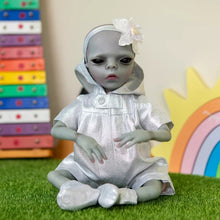 Carregar imagem no visualizador da galeria, BEBÊ ALIEN MENINA REBORN
