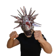 Carregar imagem no visualizador da galeria, MÁSCARA ZUMBI COM FACAS
