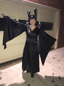 FANTASIA MALÉVOLA ADULTO COM CHIFRES