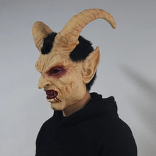 Carregar imagem no visualizador da galeria, MÁSCARA DIABO DEMÔNIO  LÚCIFER CHIFRES COSPLAY
