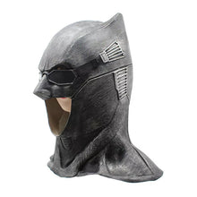 Carregar imagem no visualizador da galeria, MÁSCARA BATMAN CAVALEIRO DAS TREVAS HERÓI FESTA FANTASIA COSPLAY
