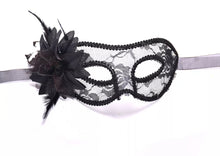 Carregar imagem no visualizador da galeria, FANTASIA CRUELLA DE VIL EMMA STONE KIT COSPLAY COMPLETO
