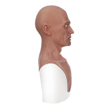 Carregar imagem no visualizador da galeria, MÁSCARA REALISTA HOMEM COM CAVANHAQUE 100% SILICONE COSPLAY
